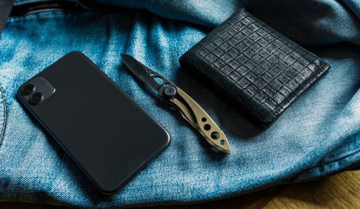 15 Best Wallets for Men in 2023