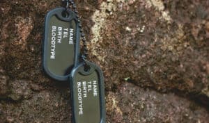what are on military dog tags