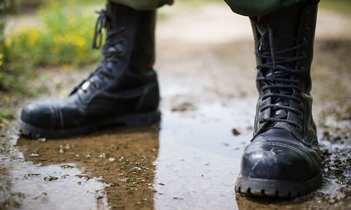Rationeel masker Uitscheiden 6 Best Waterproof Tactical Boots for Daily Use or Any Purposes