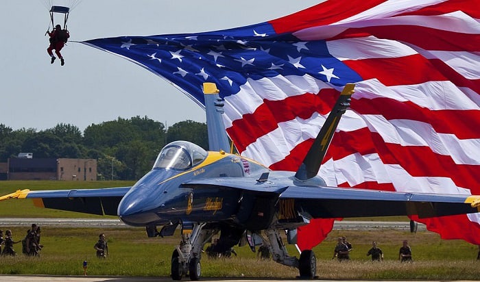 what branch of the u.s. military features the blue angels
