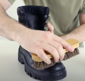 Step-1-to-polish-military-boots