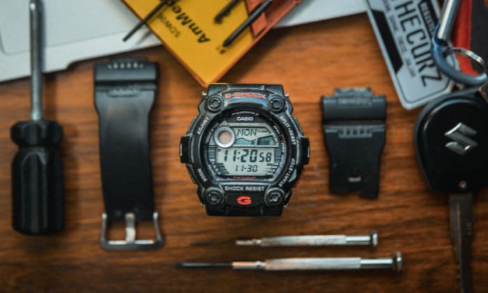 Tips-To-Switch-G-shock-to-Military-Time